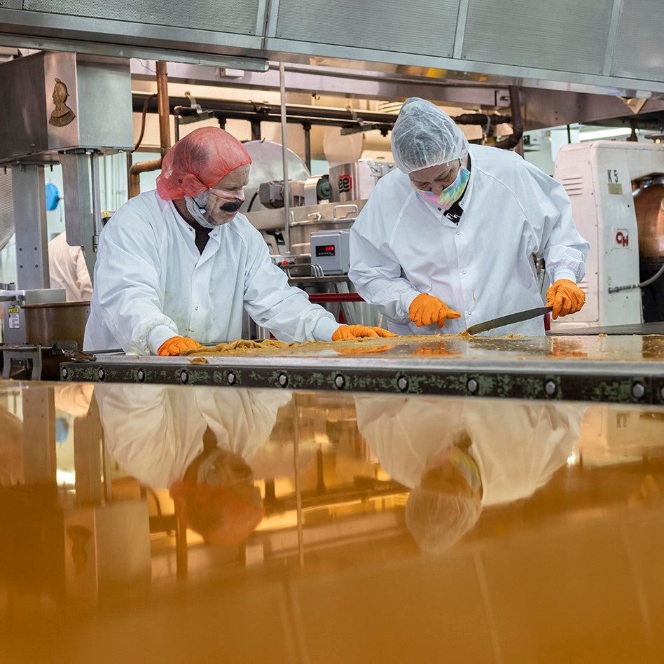 gourmet caramel making, Rocky Mountain Chocolate Factory